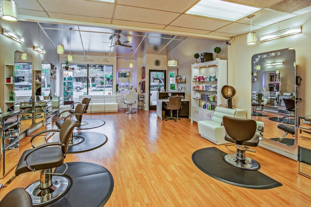 Partnership with a beauty salon near your area
